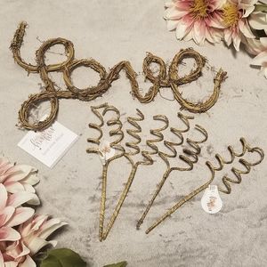 🆕️Floral Vine Decor